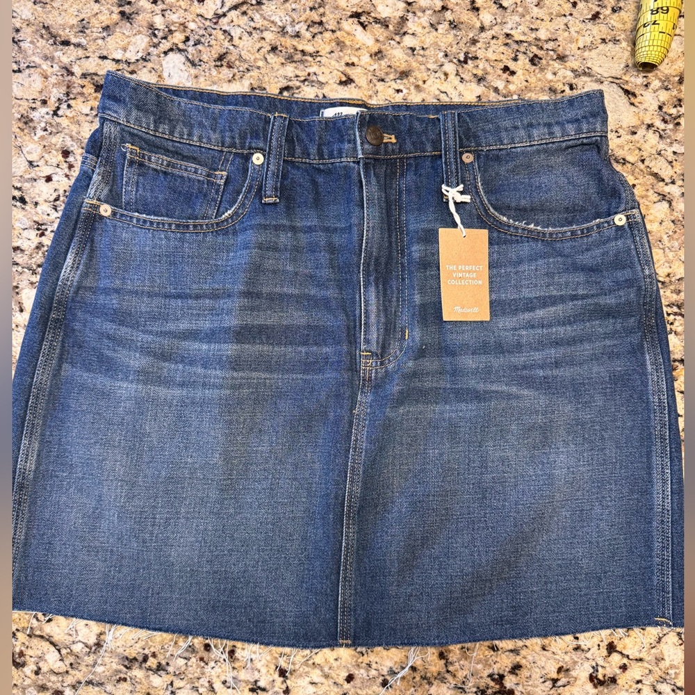 Madewell Jean skirt, new with tags. Size 31